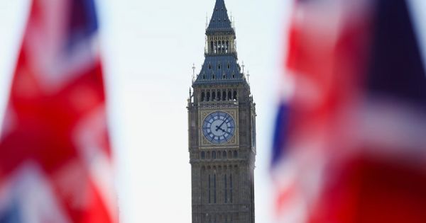 Deuda británica cerca de los 3 billones de libras: el 93,8% del PIB y el retorno a los sesenta
