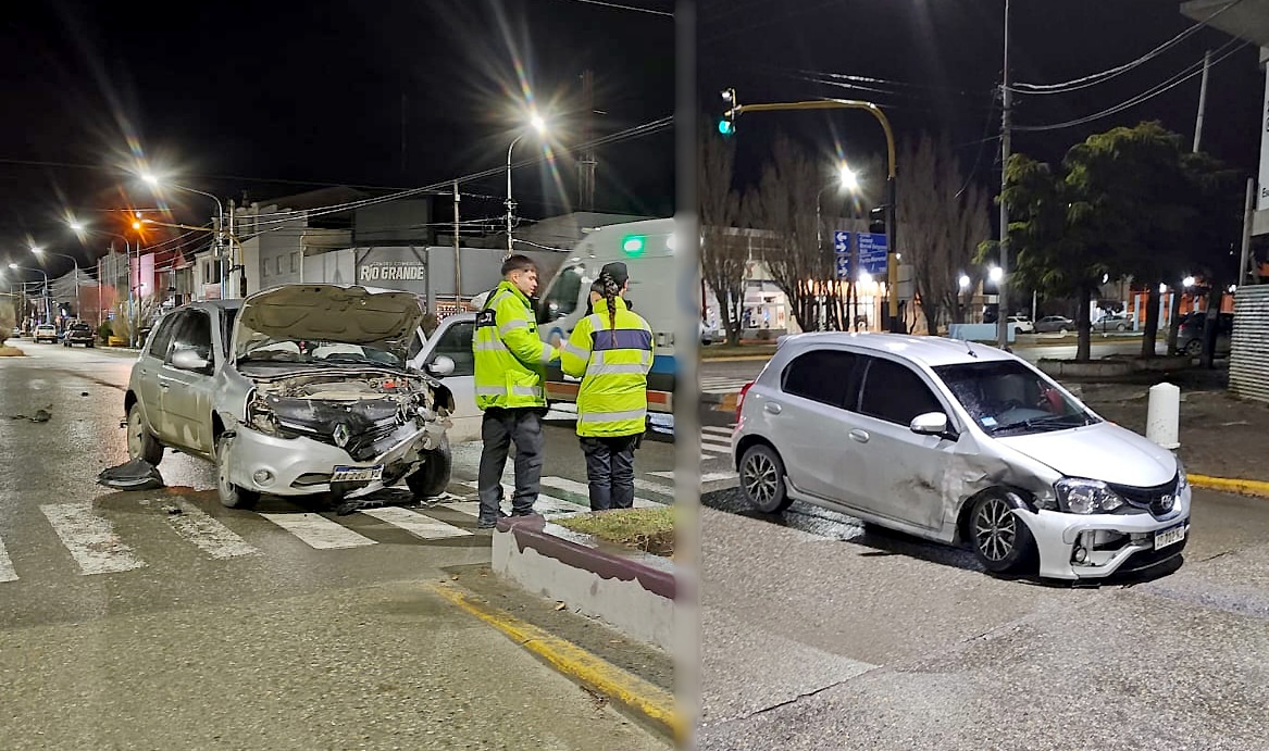 Violento choque en el semáforo de Belgrano y Perito Moreno en Río Grande