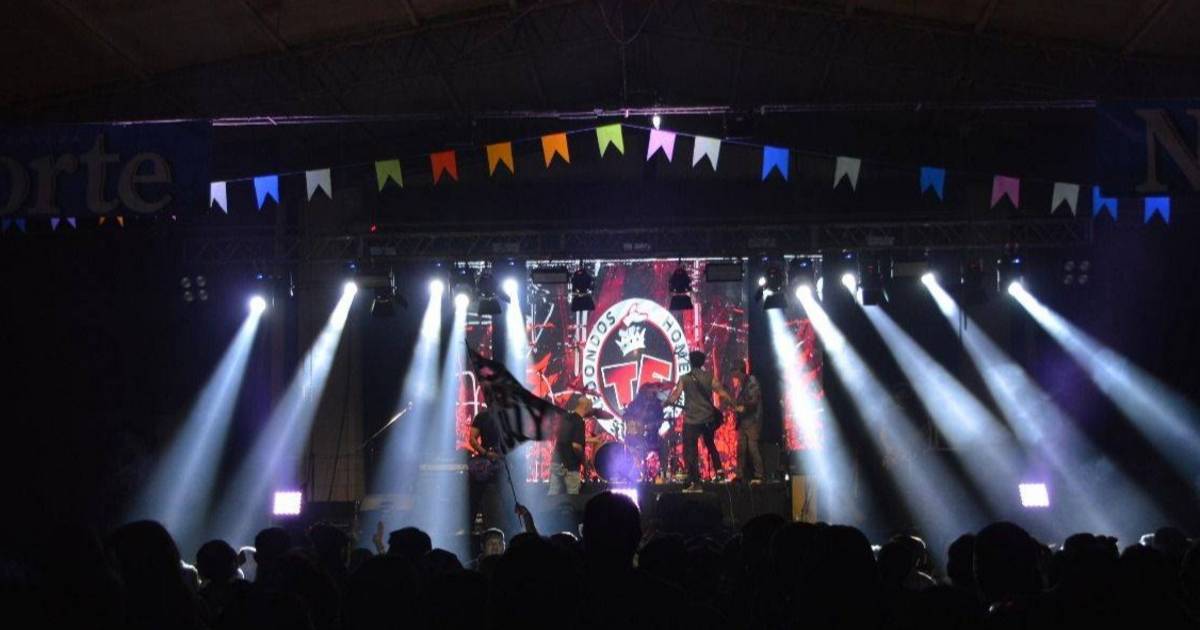 Tarea Fina homenajea a Oktubre con un nuevo show en el Teatro Ópera de La Plata