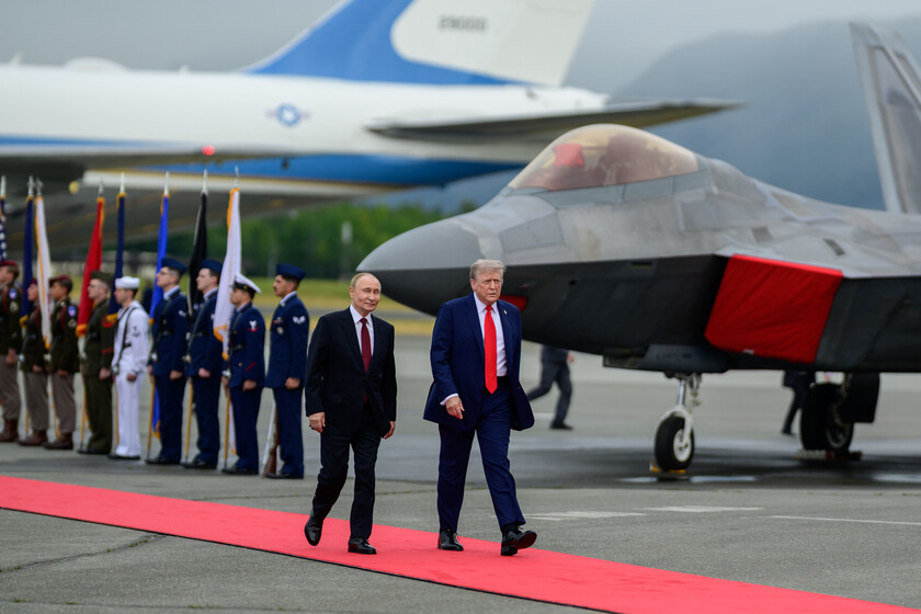 Trump negocia con Putin el envío de más de un millón de toneladas de diésel para bajar su precio