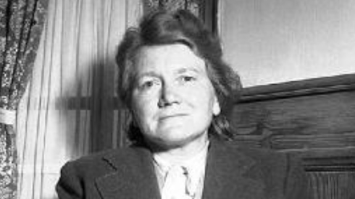 Paula Wolff, la hermana desconocida de Hitler que cambió su apellido y tuvo un romance con un criminal nazi
