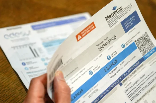 Autorizan aumentos de hasta 1,75% en luz y 1,4% en gas para septiembre en Quilmes